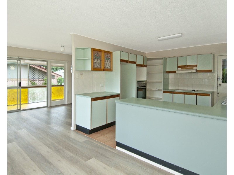 3 Ash Avenue, Woodridge QLD 4114