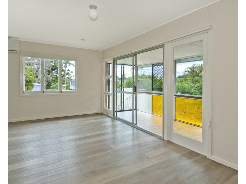 3 Ash Avenue, Woodridge QLD 4114