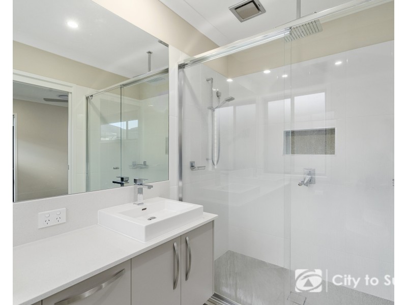 11 Annette Street, Logan Reserve QLD 4133