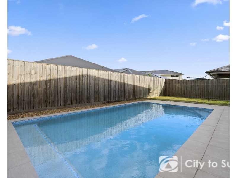 11 Annette Street, Logan Reserve QLD 4133