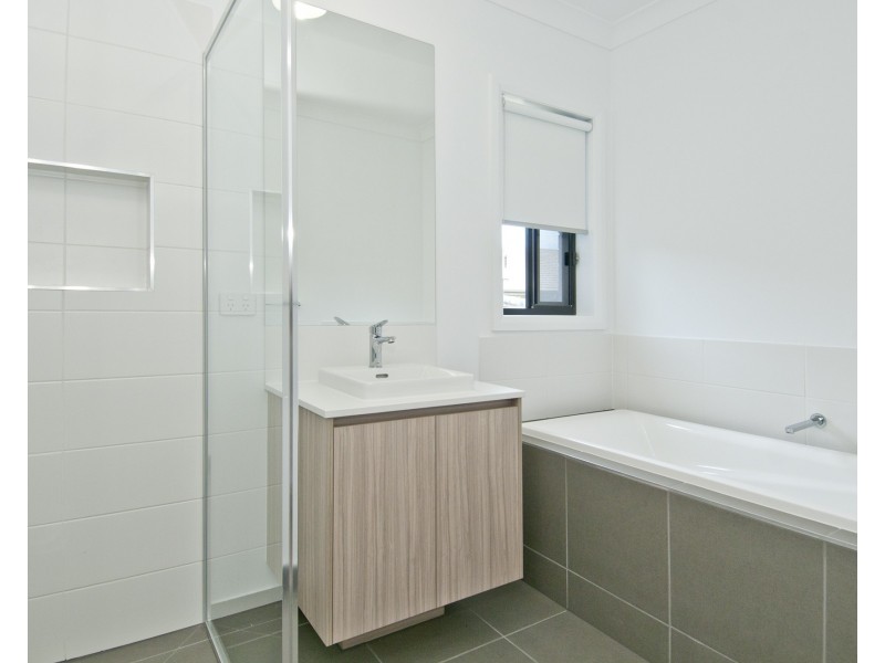 10 Starling Street, Eagleby QLD 4207
