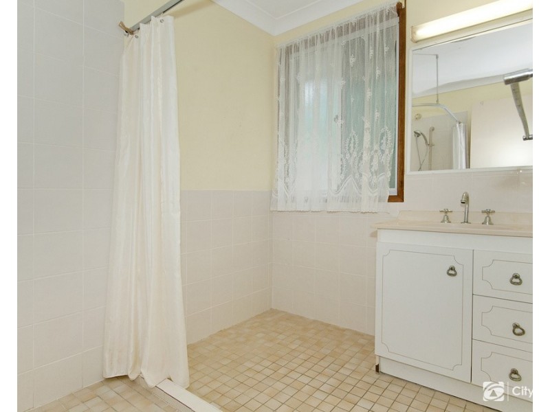 8/19-23 Ben Lexcen Court, Mount Warren Park QLD 4207