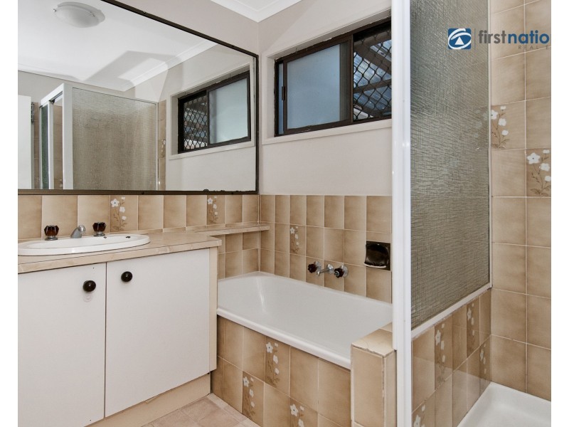 26 Girralong Street, Eagleby QLD 4207