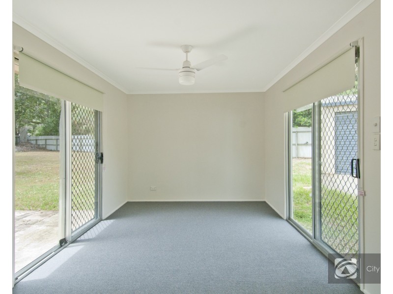 4 Yolla Street, Eagleby QLD 4207