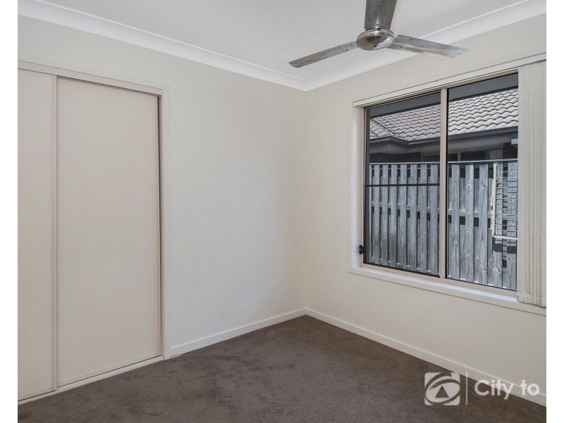 9 Goldsborough Parade, Waterford QLD 4133