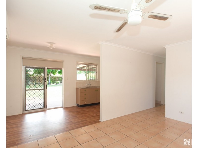 6 Lomic Court, Eagleby QLD 4207