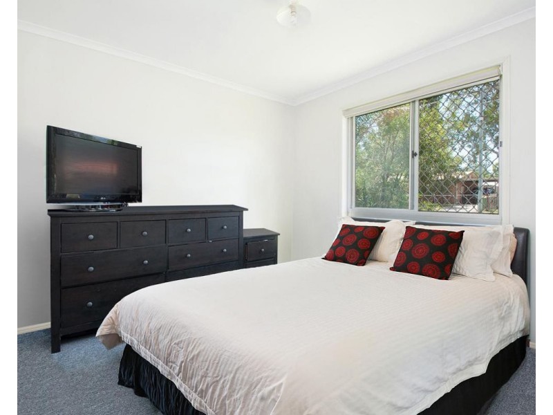 6 Lomic Court, Eagleby QLD 4207