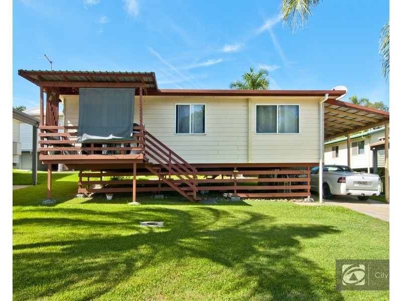 2 Fern Tree Crescent, Stapylton QLD 4207