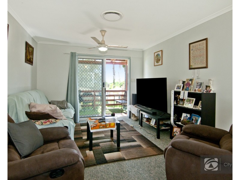 2 Fern Tree Crescent, Stapylton QLD 4207