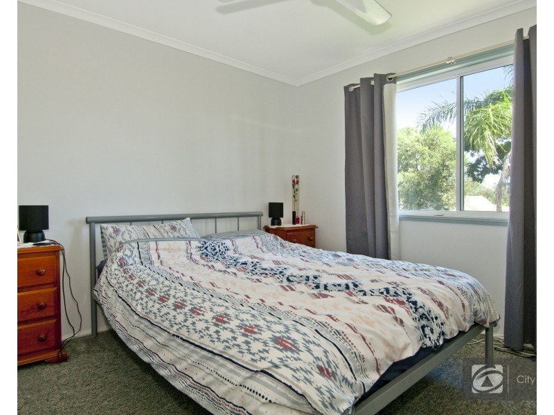 2 Fern Tree Crescent, Stapylton QLD 4207