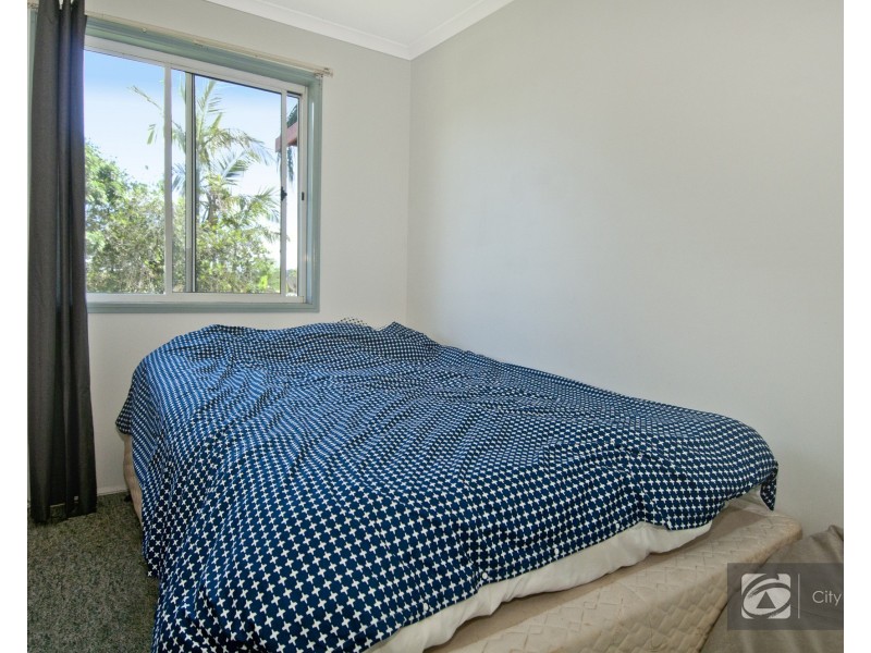 2 Fern Tree Crescent, Stapylton QLD 4207