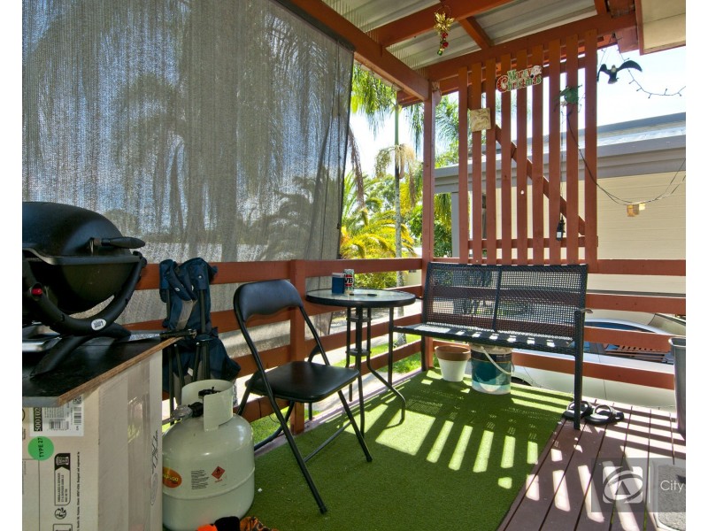 2 Fern Tree Crescent, Stapylton QLD 4207