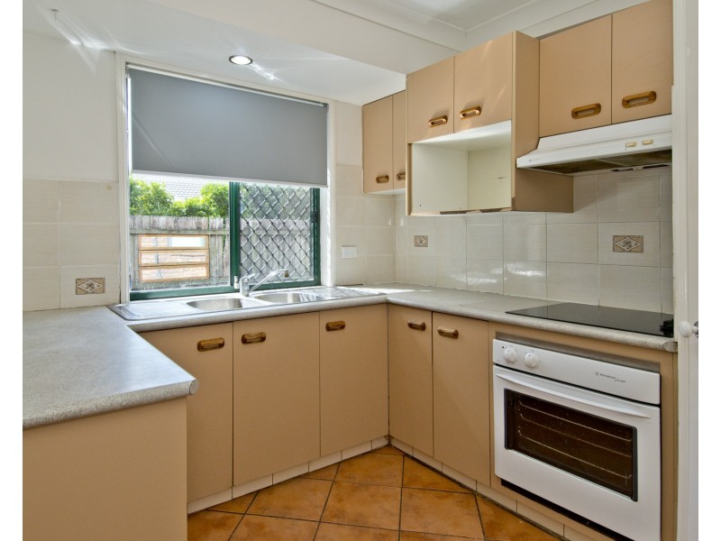 6 Renmelair Court, Waterford West QLD 4133