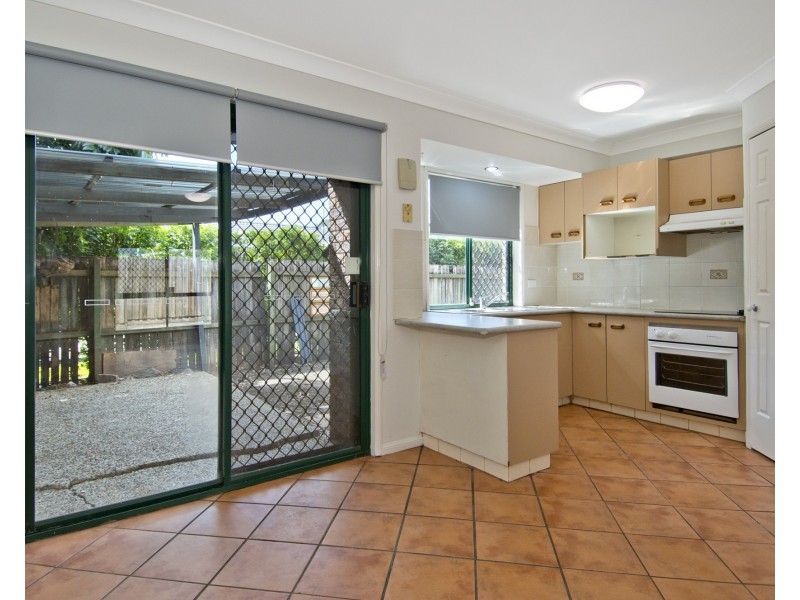 6 Renmelair Court, Waterford West QLD 4133
