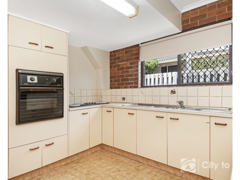 1/8 Manila Street, Beenleigh QLD 4207