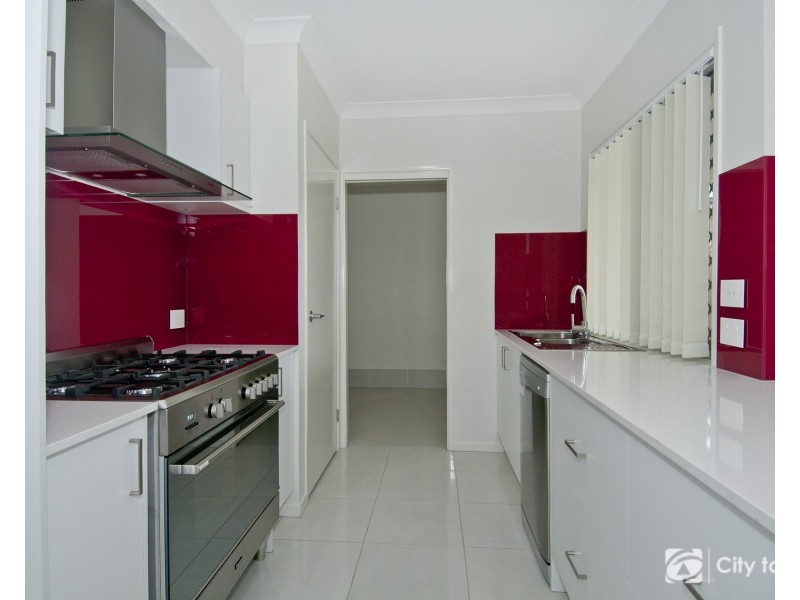 29 Cobblestone Avenue, Logan Reserve QLD 4133