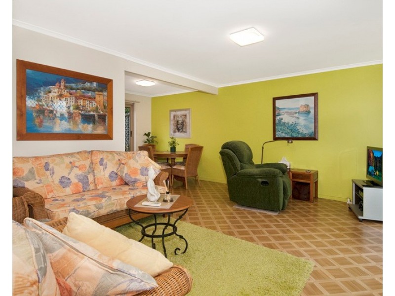 8/9 Quinton Court, Mount Warren Park QLD 4207