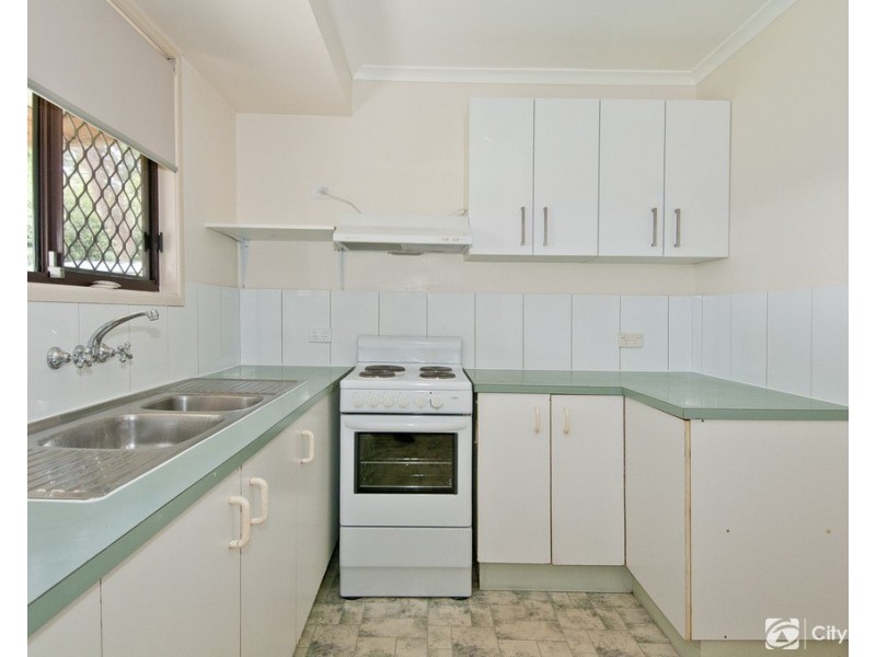 32 Maurice Court, Eagleby QLD 4207