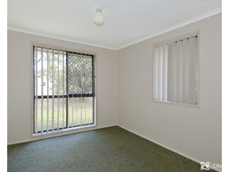 32 Maurice Court, Eagleby QLD 4207