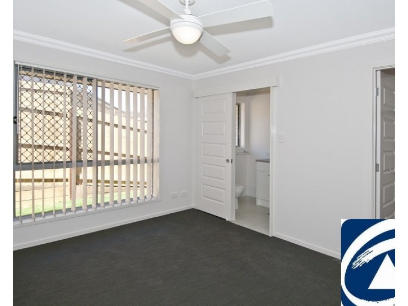 11 Richmond Crescent, Waterford QLD 4133