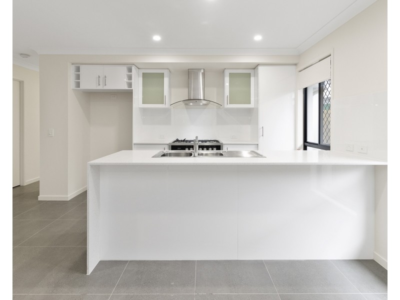 6 Reed Street, Logan Reserve QLD 4133