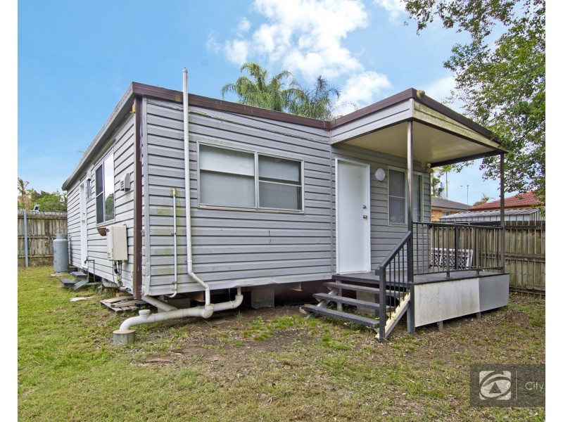 39 North Road, Woodridge QLD 4114