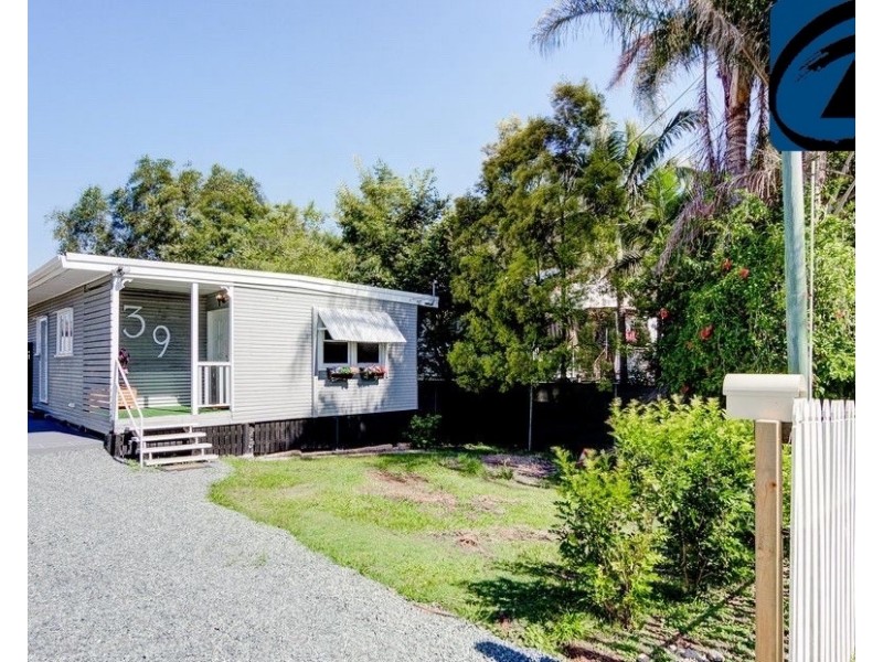 39 North Road, Woodridge QLD 4114