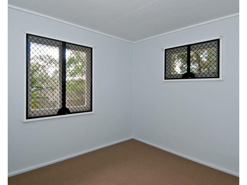 8 Fendale Street, Eagleby QLD 4207