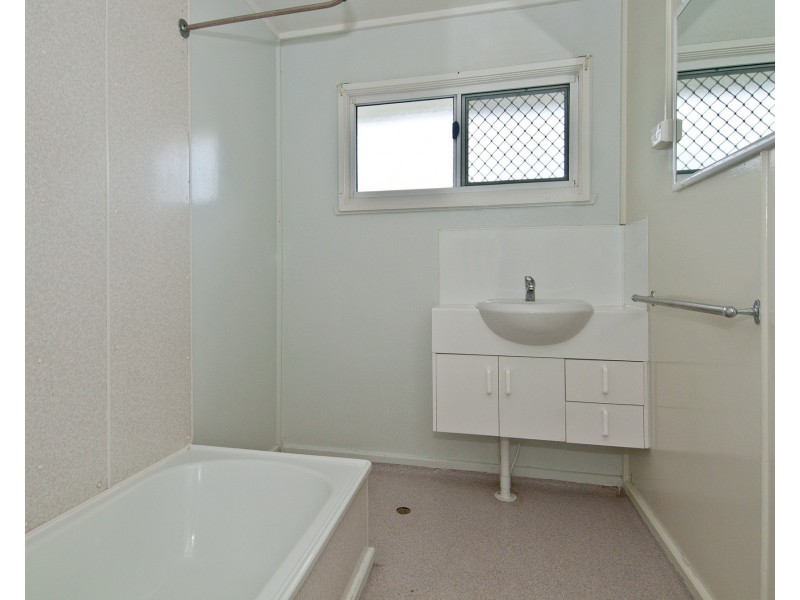 8 Fendale Street, Eagleby QLD 4207