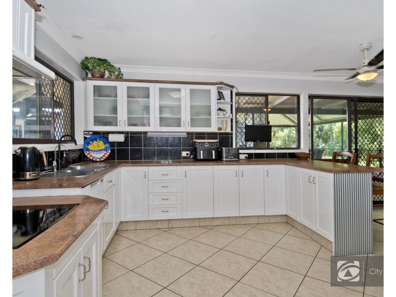 32 Carol Street, Bahrs Scrub QLD 4207