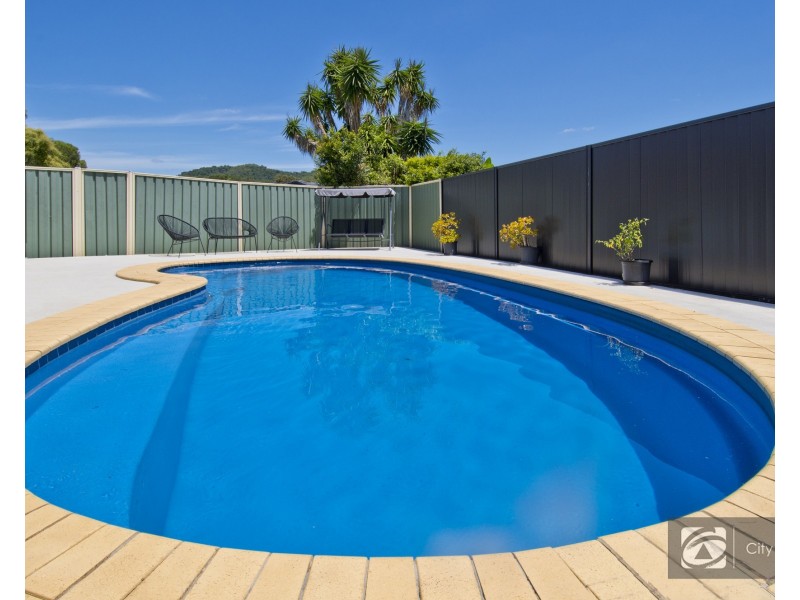 3 Riley Court, Windaroo QLD 4207