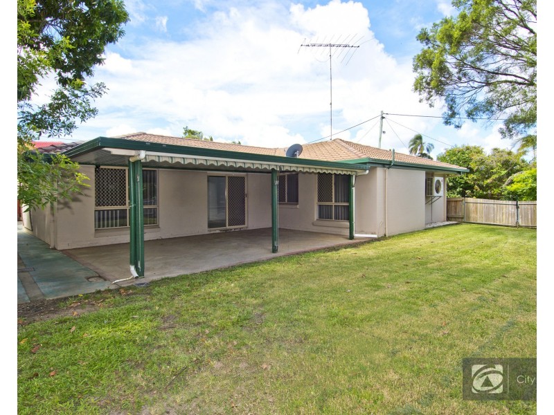35 Schonwerder Drive, Windaroo QLD 4207