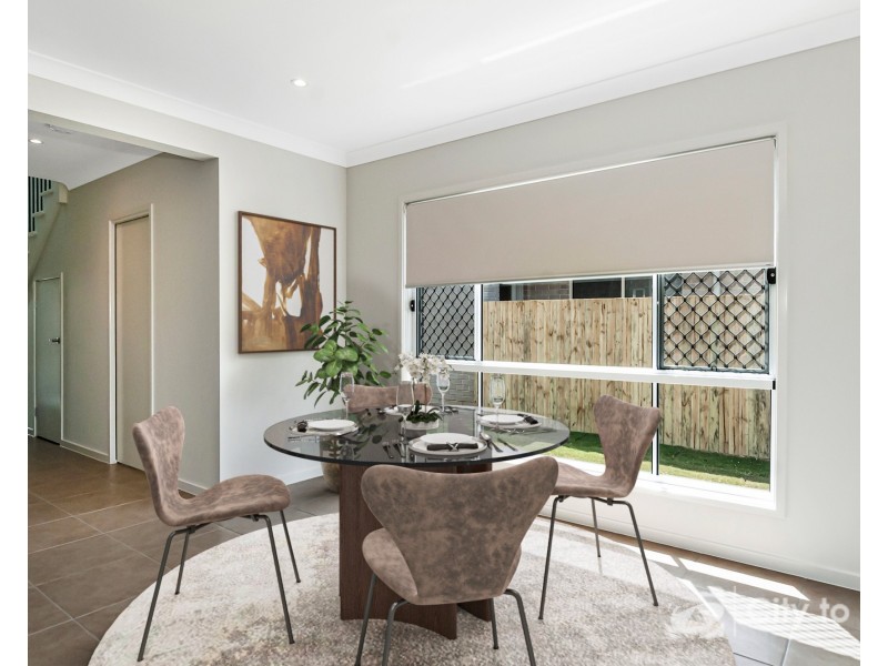 9 Greenview Circuit, Arundel QLD 4214