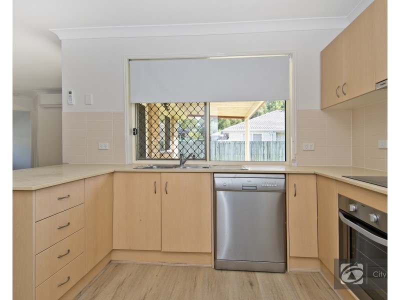5 Zachary Street, Eagleby QLD 4207