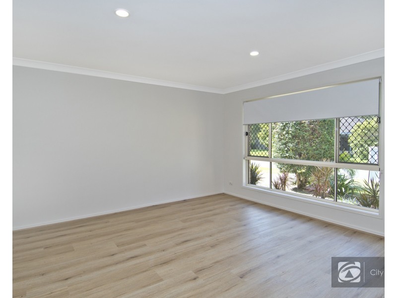 5 Zachary Street, Eagleby QLD 4207