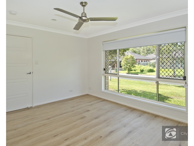 5 Zachary Street, Eagleby QLD 4207