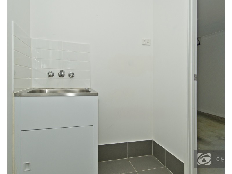 2/5 Ellie Court, Loganlea QLD 4131