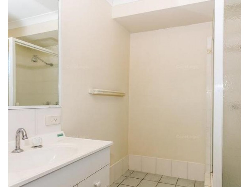 11 Robert South Drive, Crestmead QLD 4132