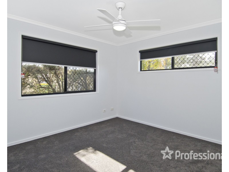 4/102 River Hills Road, Eagleby QLD 4207