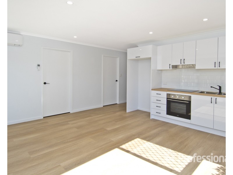 4/102 River Hills Road, Eagleby QLD 4207