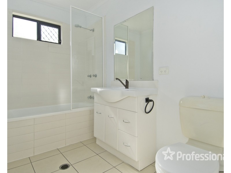 4/102 River Hills Road, Eagleby QLD 4207