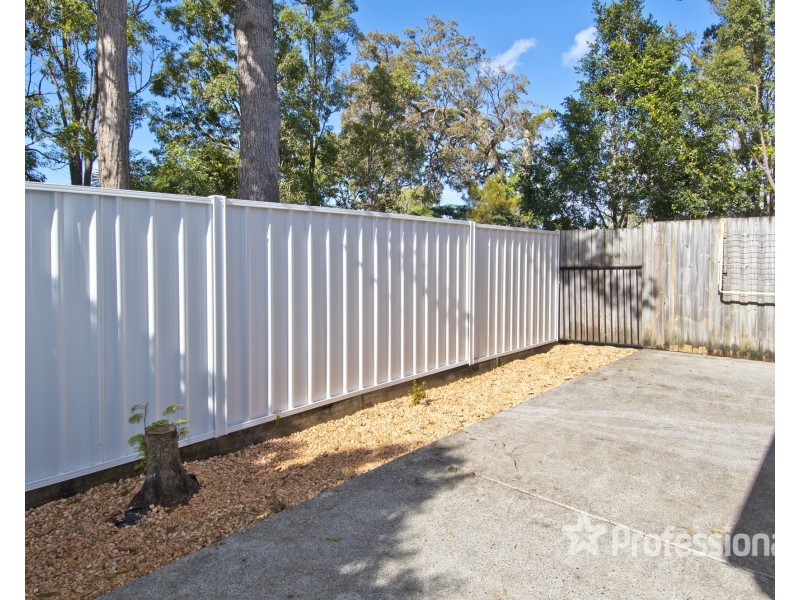 4/102 River Hills Road, Eagleby QLD 4207