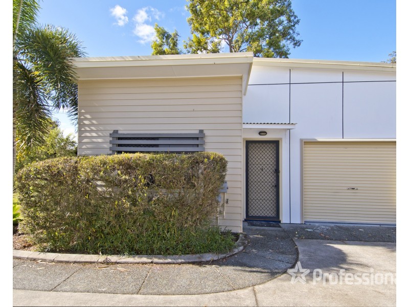 4/102 River Hills Road, Eagleby QLD 4207