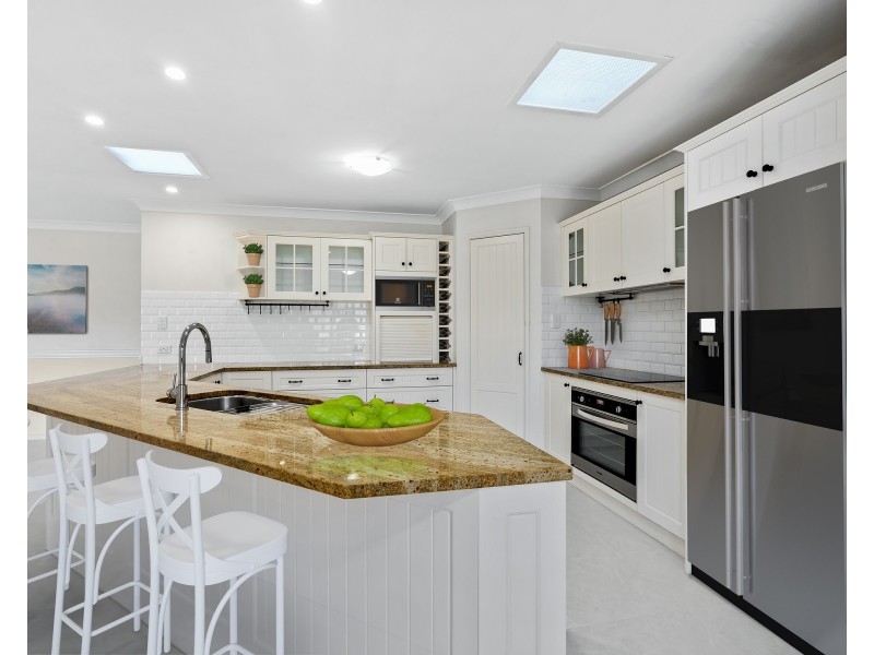 23 Ernest Street, Windaroo QLD 4207