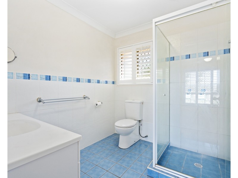 23 Ernest Street, Windaroo QLD 4207