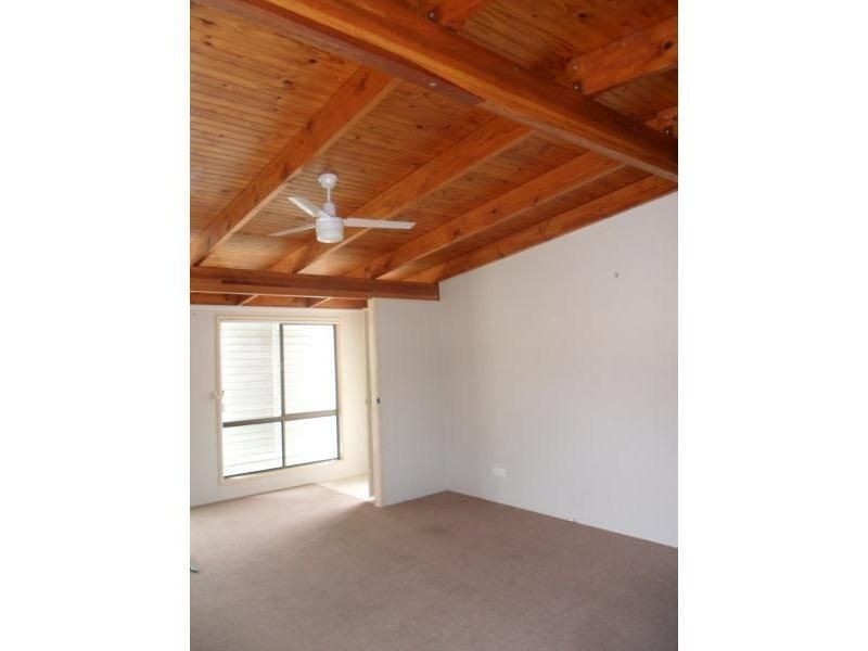 10 Carinya Street, Crestmead QLD 4132