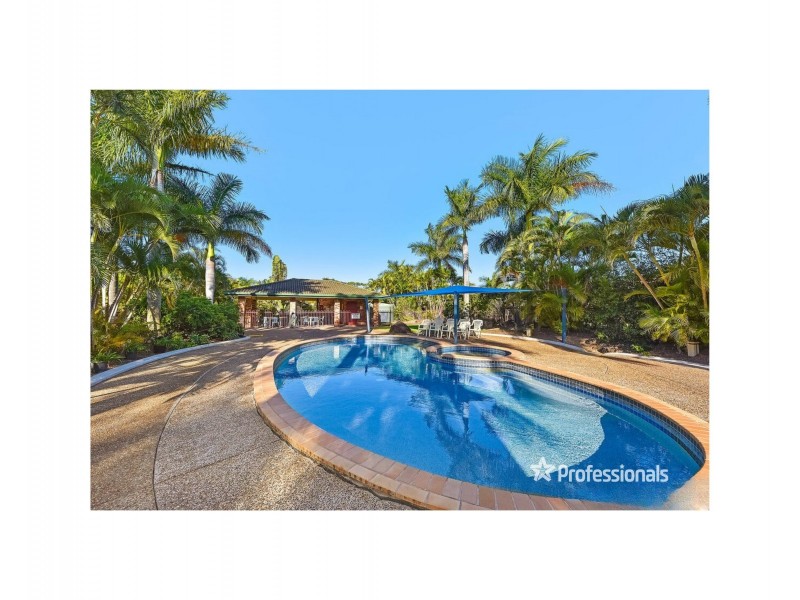 50/51 Olsen Avenue, Labrador QLD 4215