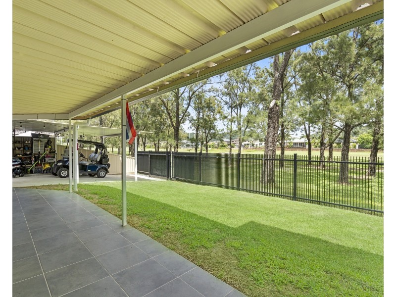 19 Susan Godfrey Drive, Windaroo QLD 4207