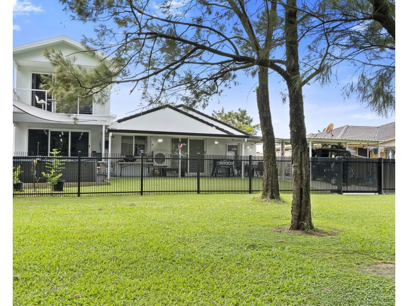 19 Susan Godfrey Drive, Windaroo QLD 4207