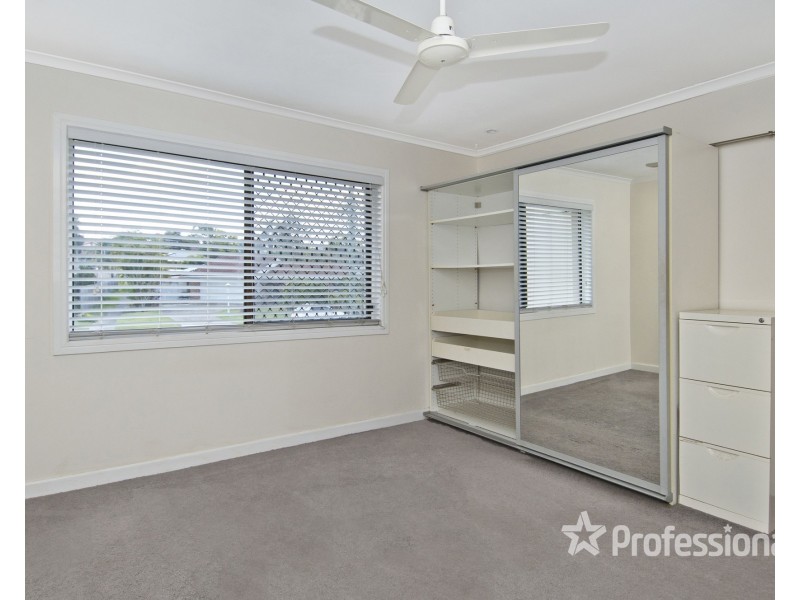 63 Kaiser Drive, Windaroo QLD 4207